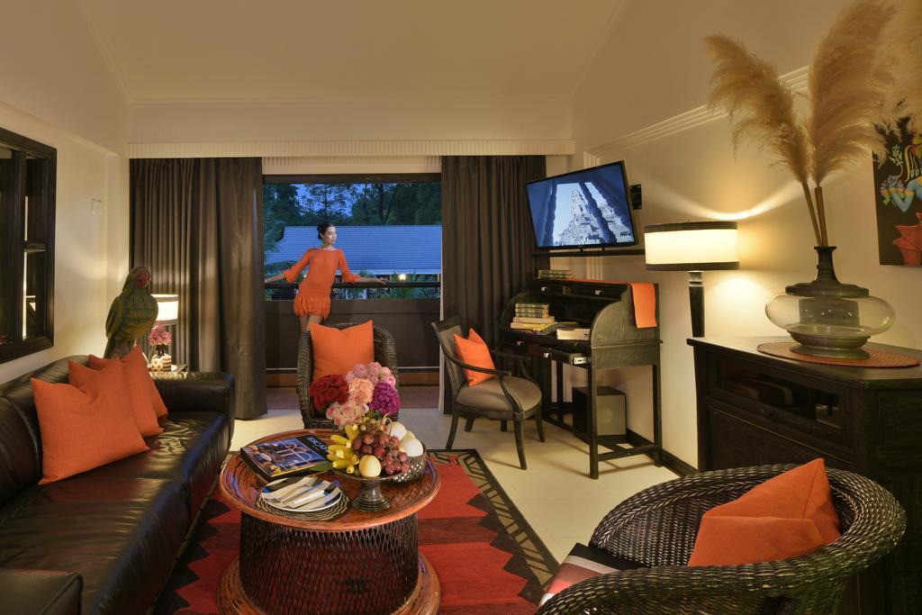 ชินตา มณี แช็ค Hotel เสียมราฐ ภายนอก รูปภาพ
